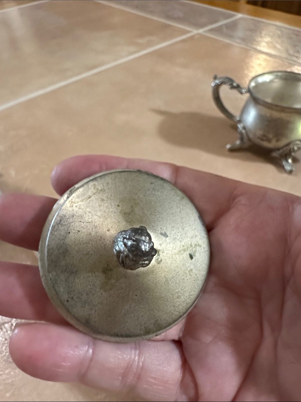 VTG Silver Plated Creamer and Covered Sugar Set - Picture 15 of 16